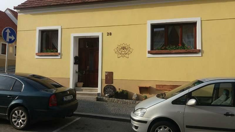 Apartman Lotos Daire Mikulov Dış mekan fotoğraf