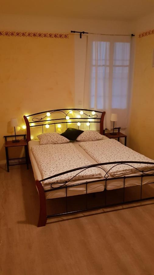 Apartman Lotos Mikulov Dış mekan fotoğraf